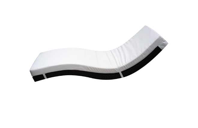 Chaise longue en r&eacute;sine tress&eacute;e Oc&eacute;ana