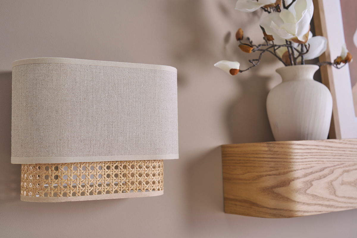 Applique murale en lin beige et cannage rotin naturel H20 cm TIWY