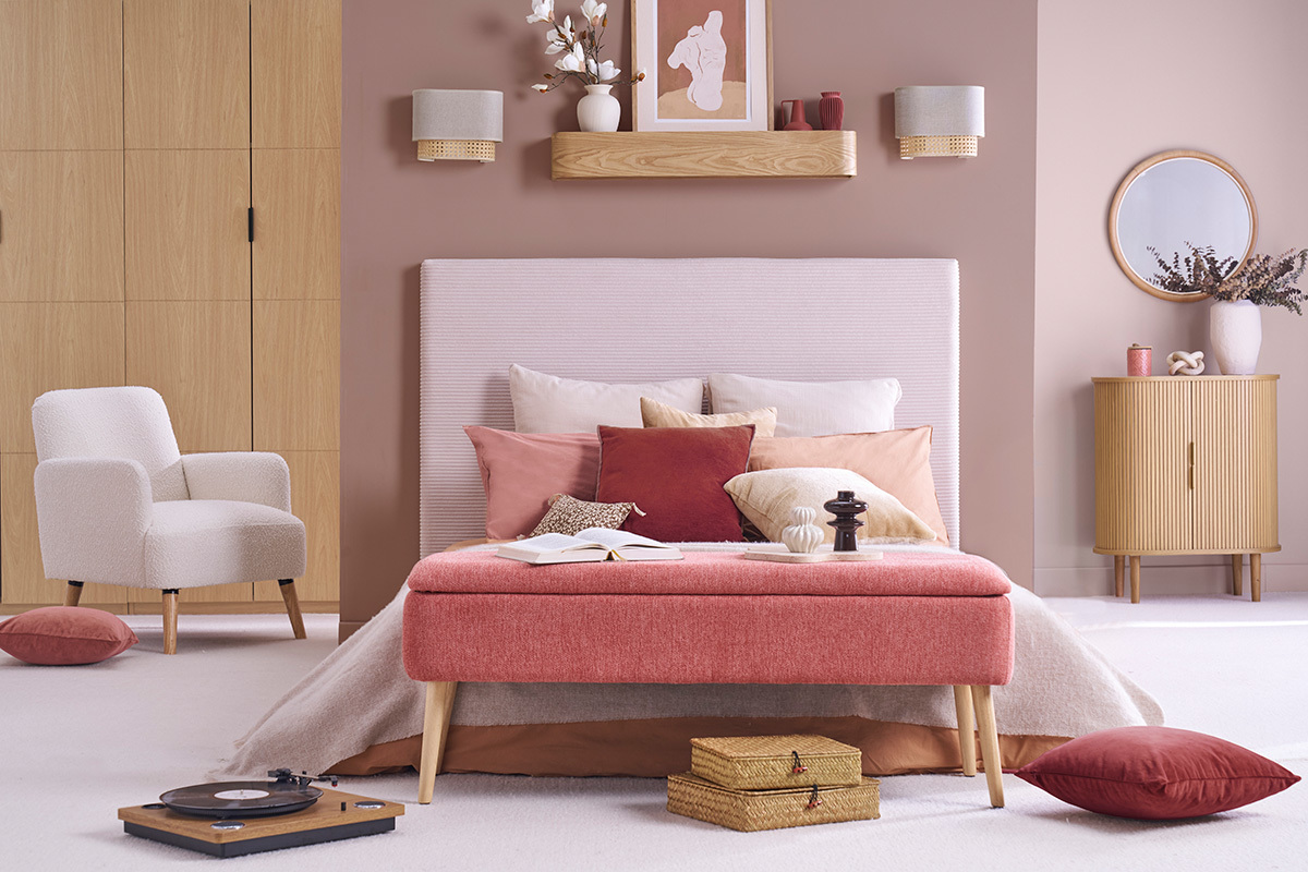 Banc coffre en tissu effet velours textur terracotta et bois clair massif L120 cm LARS