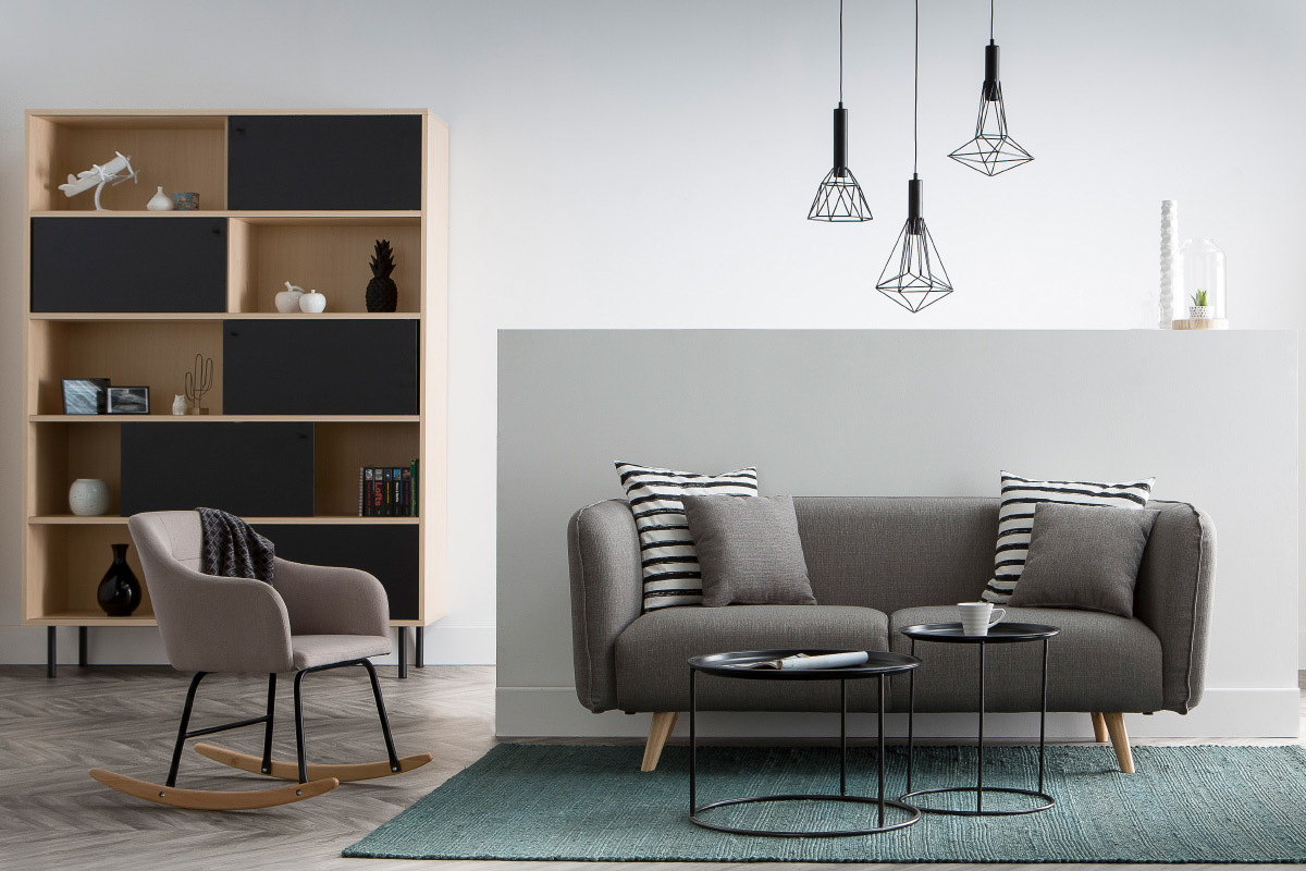 Biblioth�que design en bois avec portes coulissantes noires DOMINO