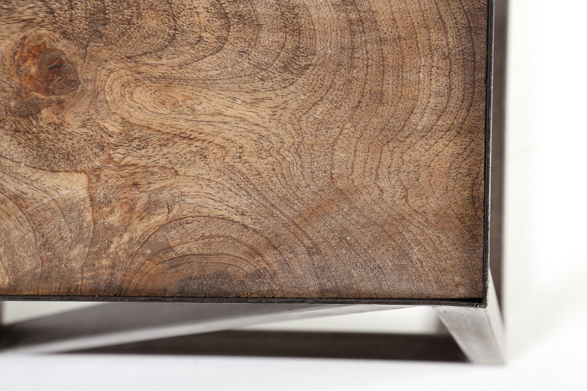 Bout de canap� en manguier massif et m�tal industriel ATELIER