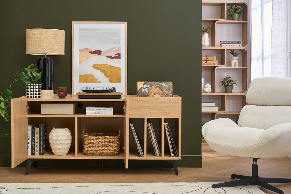 Buffet de rangement vinyles en bois clair finiton ch�ne et m�tal noir L140 cm SEDA