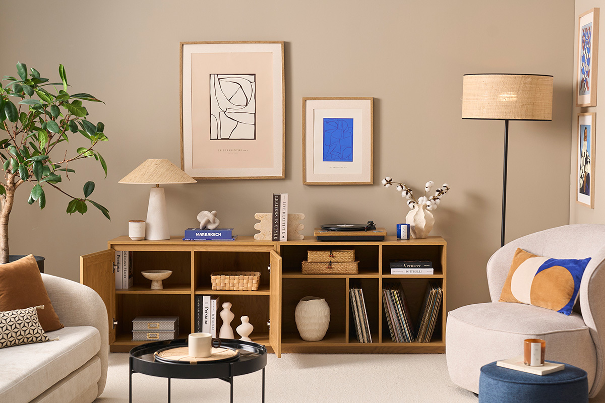 Buffet finition bois clair ch�ne et cannage rotin 2 portes L192 cm SEVILLE