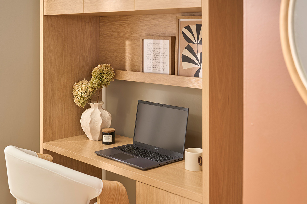 Bureau biblioth�que avec rangements finition bois clair ch�ne L115 cm WISSEM