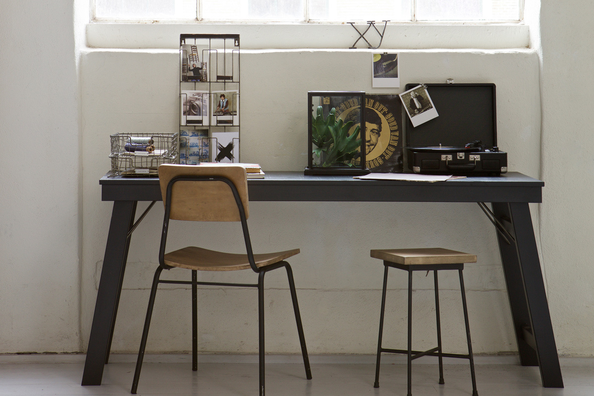 Bureau design bois brut noir L174 STUDY