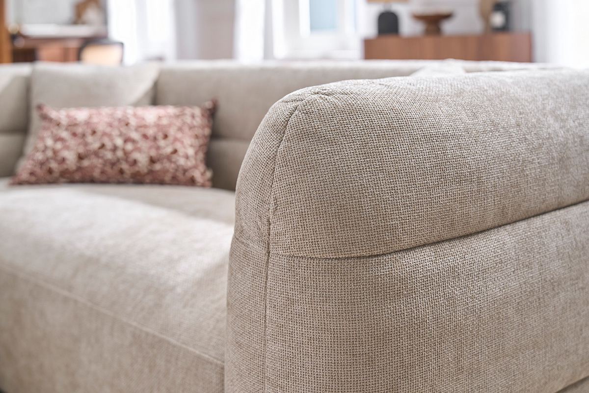 Canap� 3 places et repose pieds en tissu effet velours textur� beige JOYA