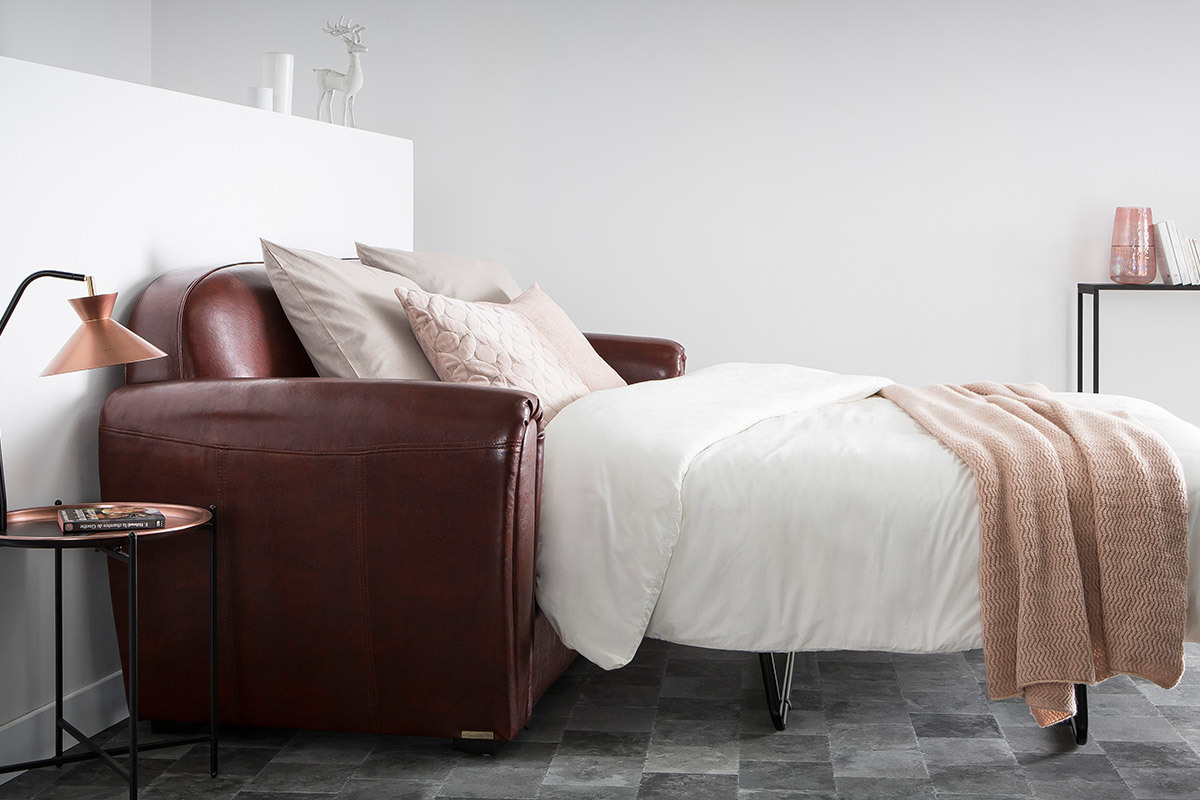 Canap� Club convertible en cuir noir 3 places - cuir de vachette