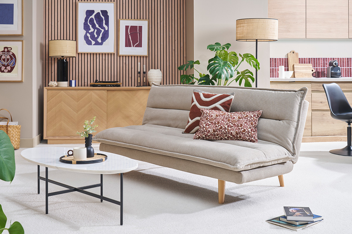 Canap� convertible 3 places en tissu chenille beige et bois clair BINGO