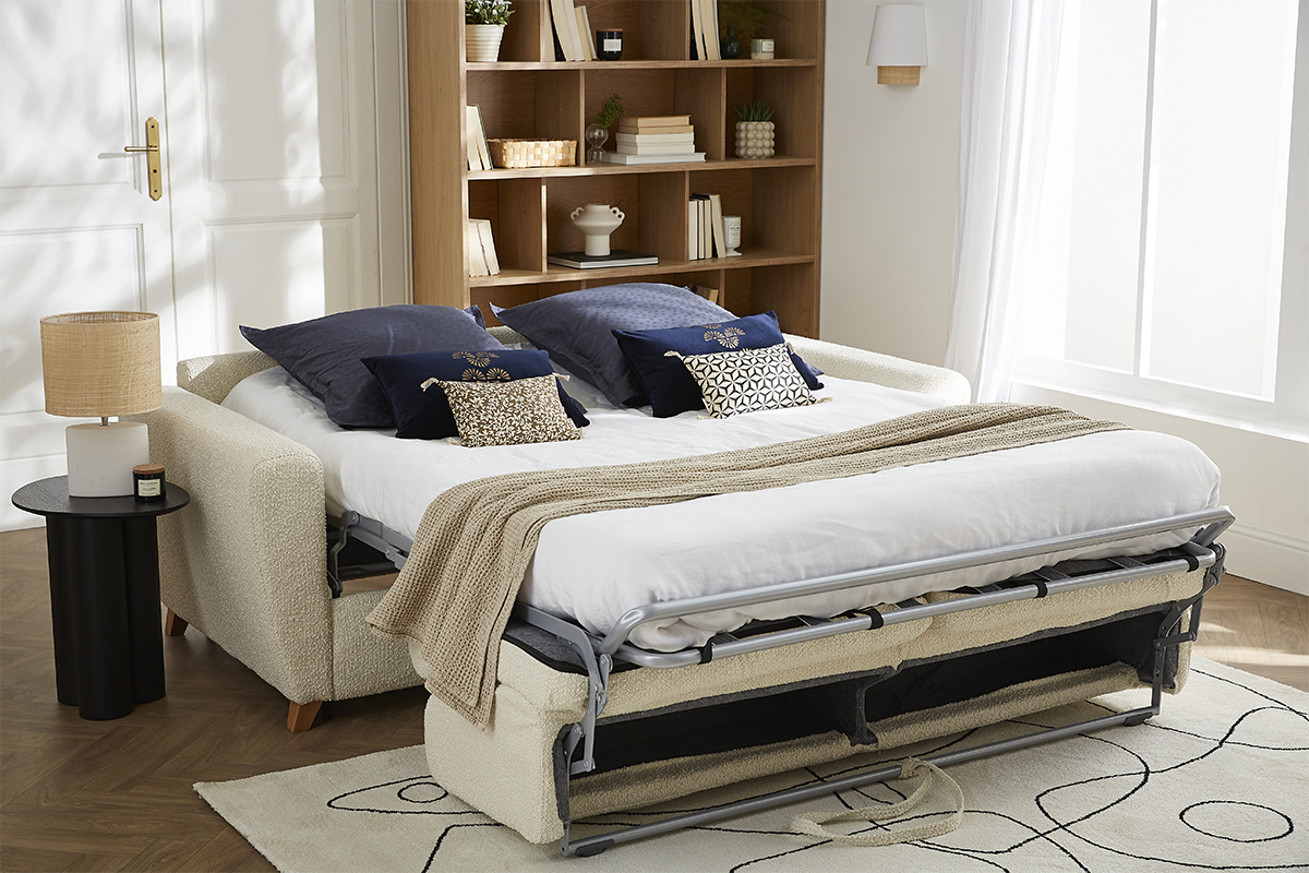 Canapé convertible 3 places en tissu effet laine bouclée beige et bois clair avec matelas L140 cm 12 cm GRAHAM