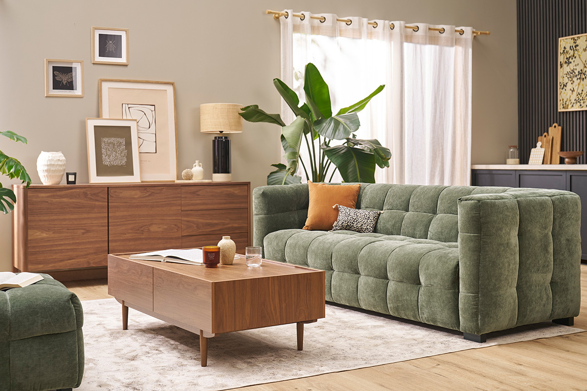 Canap design 3 places en tissu effet velours vert kaki CORTO