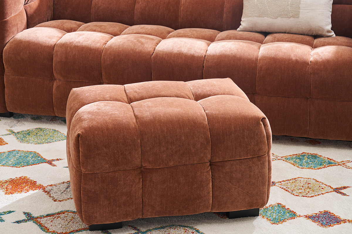 Canap design 3 places et repose-pieds en tissu effet velours terre brle CORTO