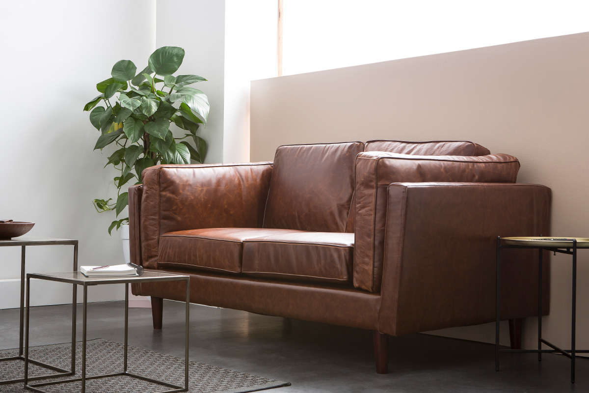 Canap� en cuir vintage 2 places marron CURTIS - cuir de vache