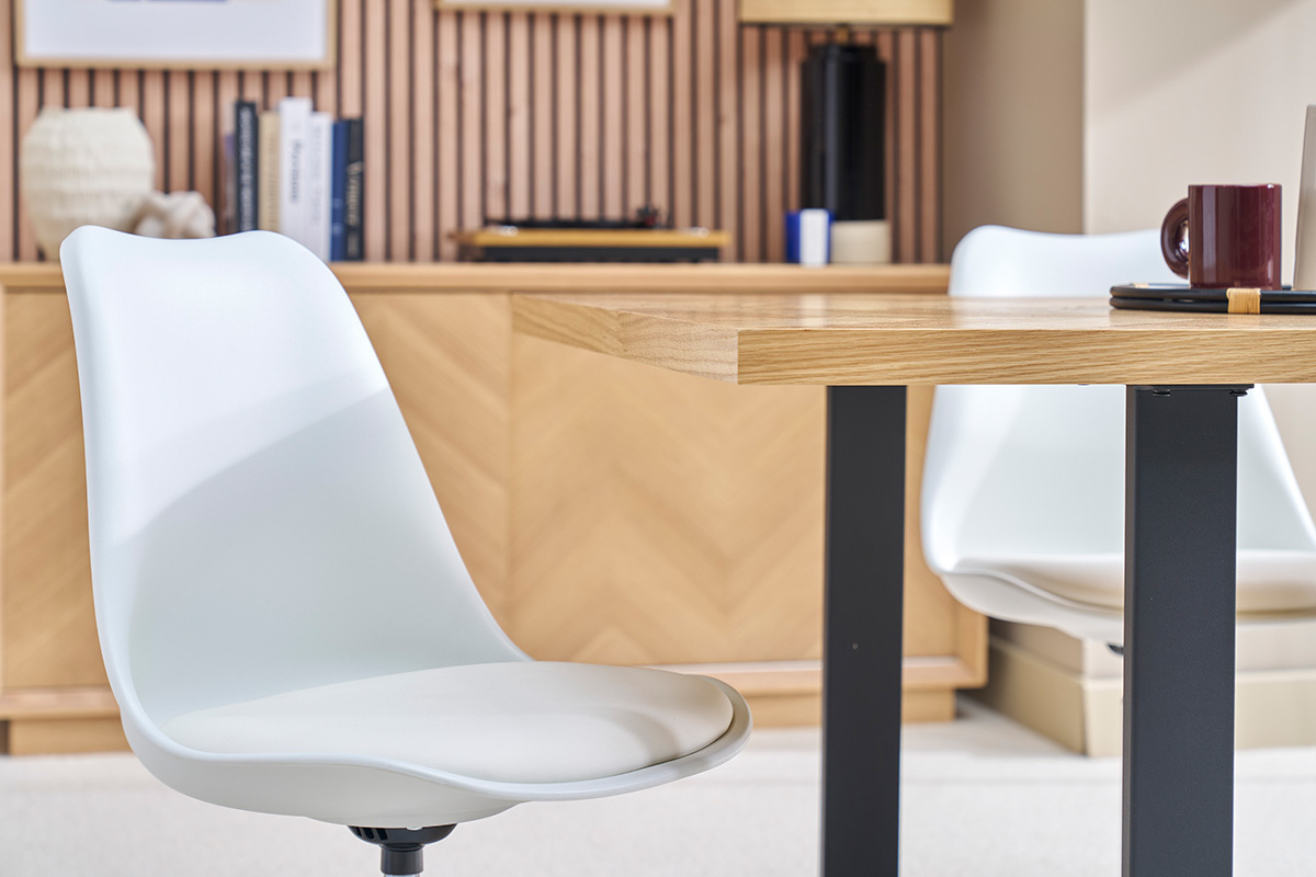 Chaise design pivotant blanc mat STEEVY V2