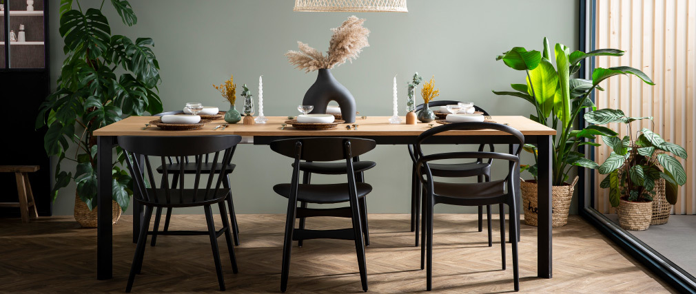 Chaises design empilables noires int�rieur / ext�rieur (lot de 4) COLIBRI