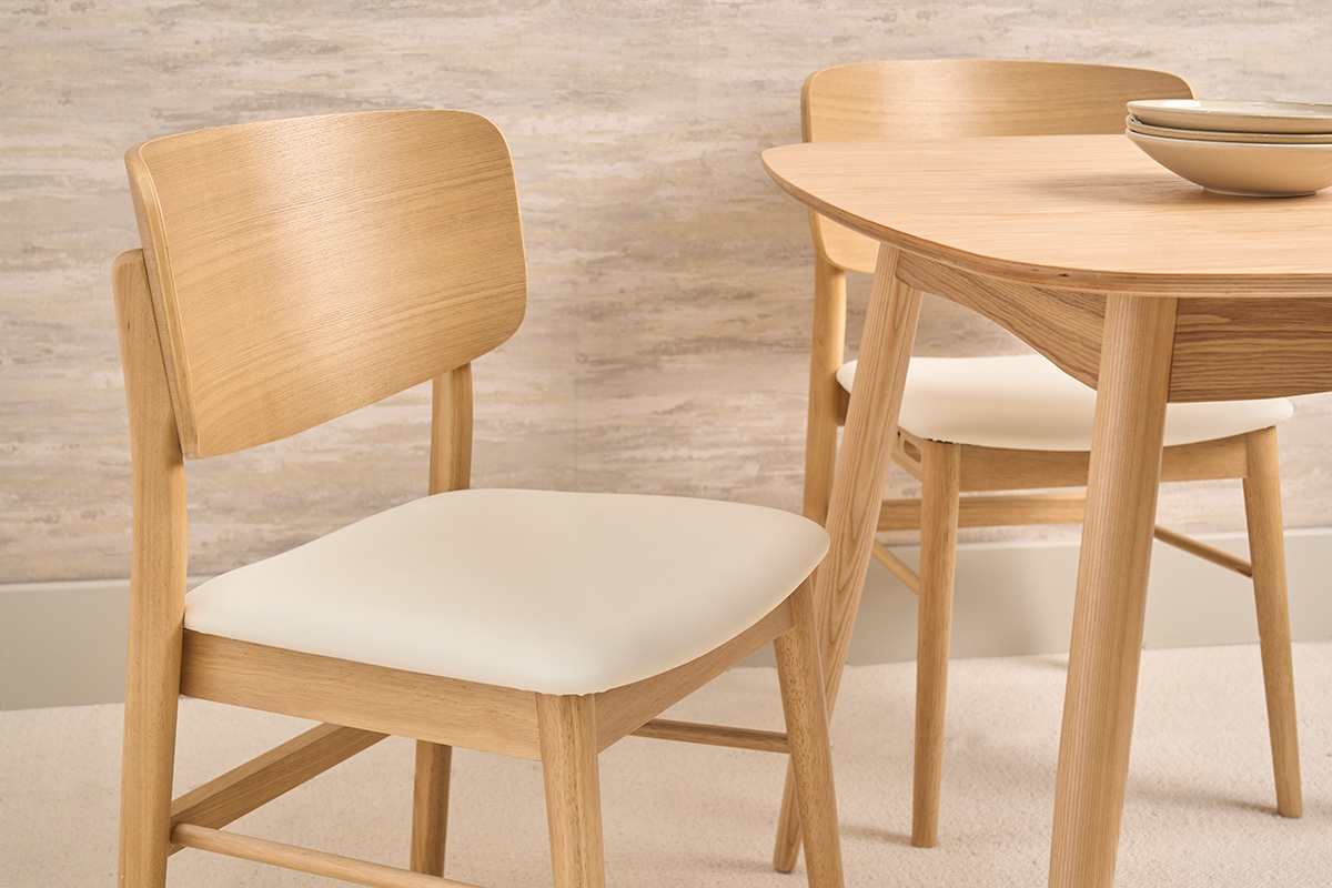 Chaises scandinaves en bois clair et blanc (lot de 2) SHELDON