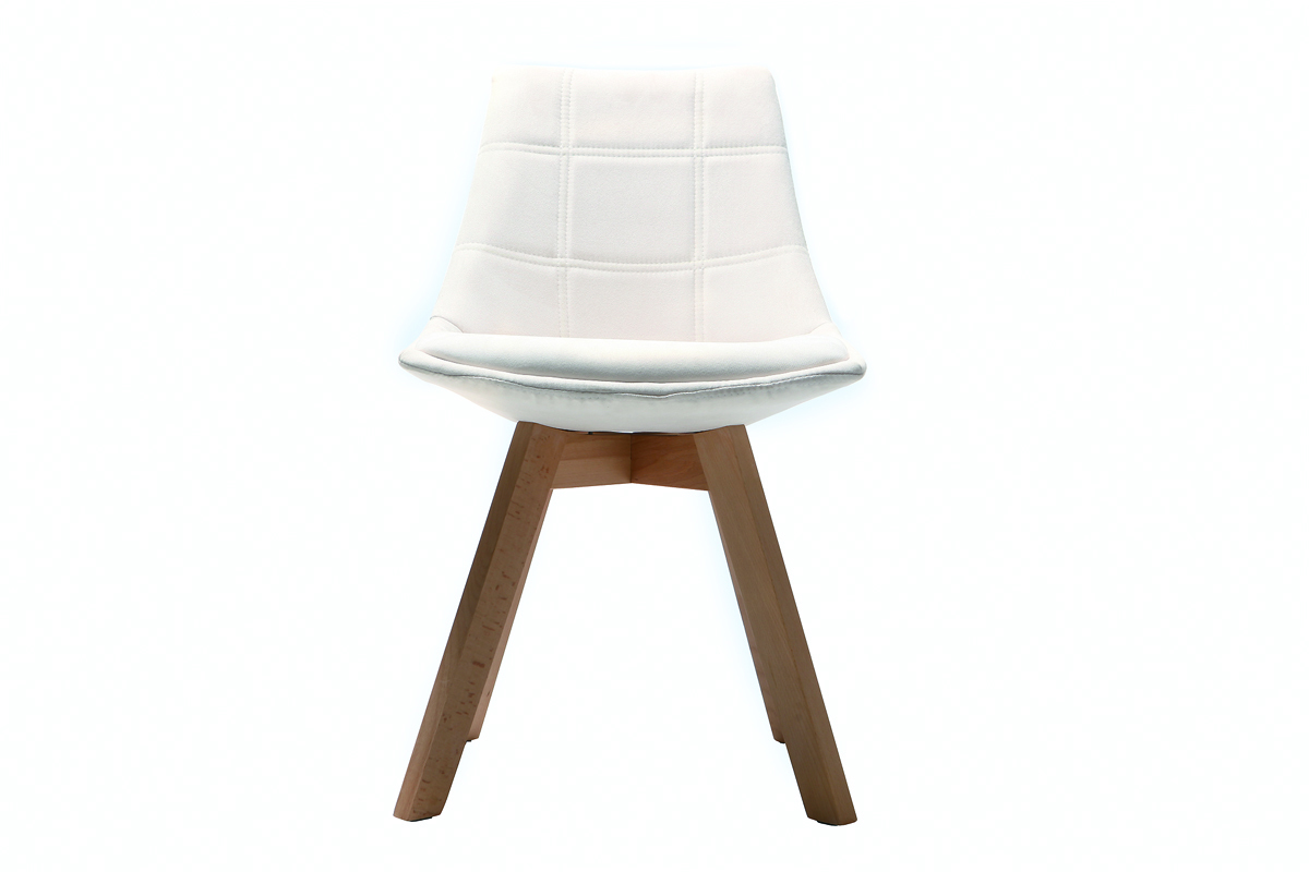 Chaises scandinaves en tissu blanc cass� et bois clair massif (lot de 2) MATILDE