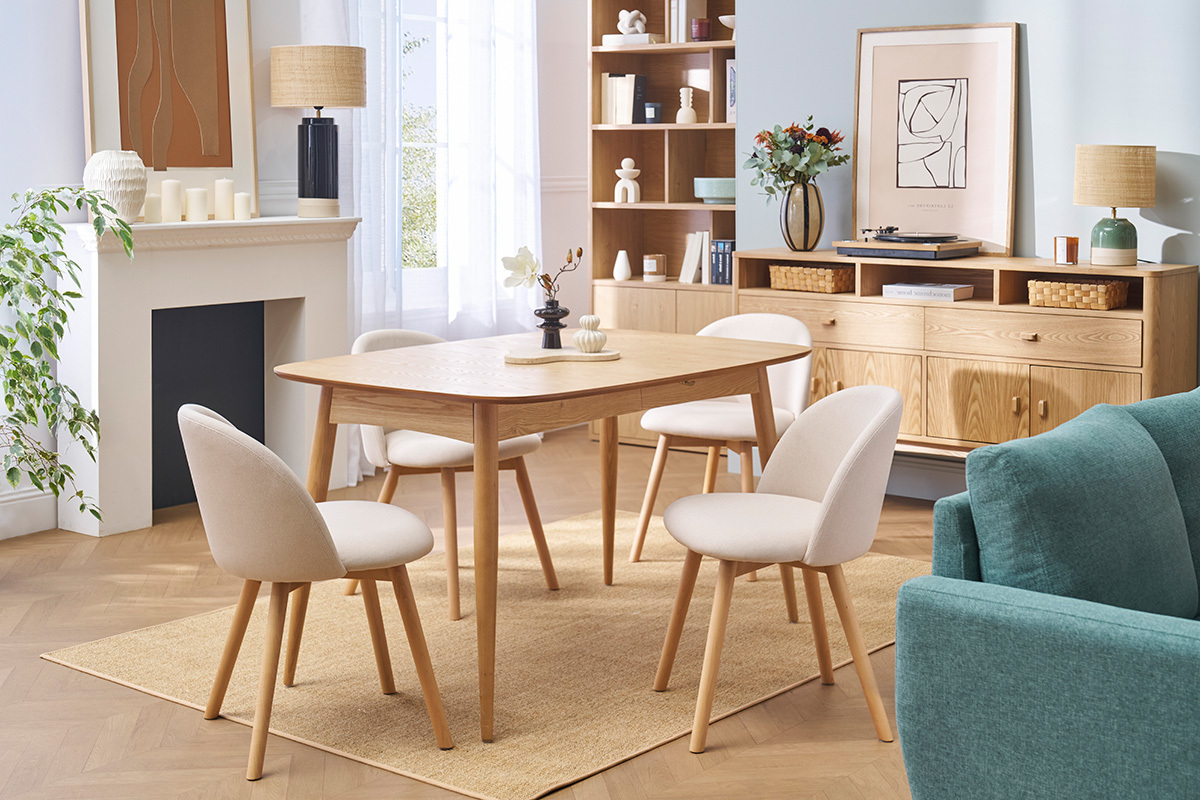 Chaises scandinaves en tissu effet laine boucle blanc et bois clair massif (lot de 2) CELESTE