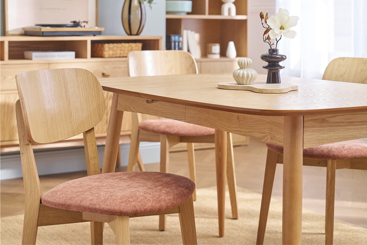 Chaises vintage en bois clair chne et tissu effet velours terracotta (lot de 2) LUCIA