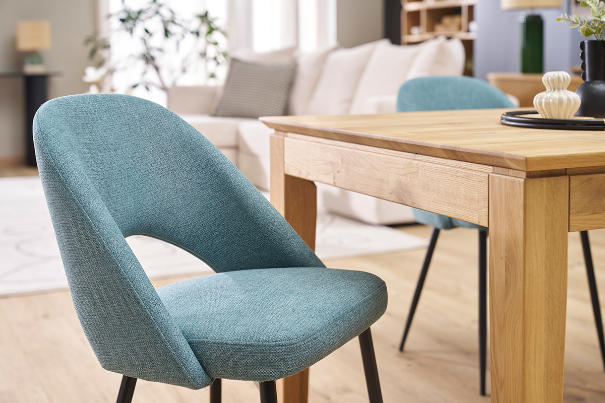 Chaises vintage en tissu vert de gris et m�tal noir (lot de 2) COSETTE