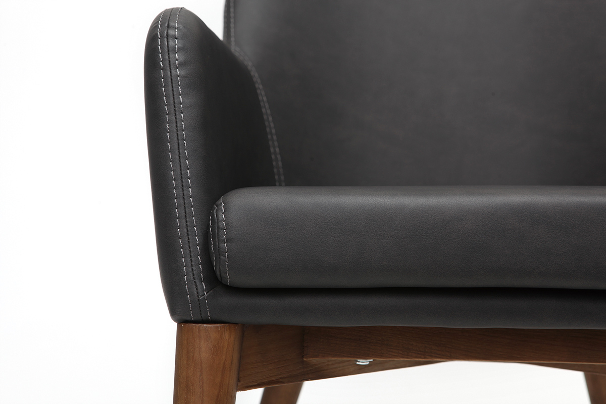 Chaises vintage noir et bois fonc� (lot de 2) SHANA