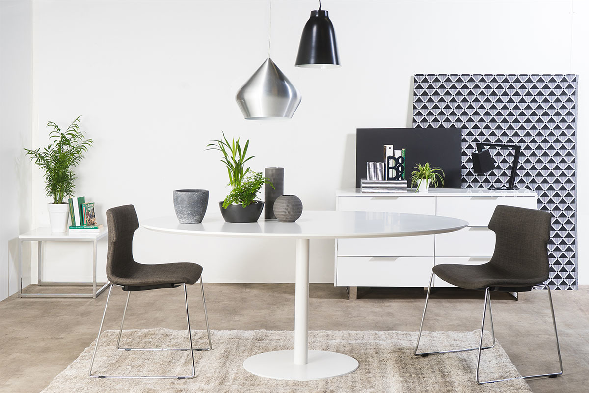 Commode design blanche laqu�e 6 tiroirs L140 cm HALIFAX