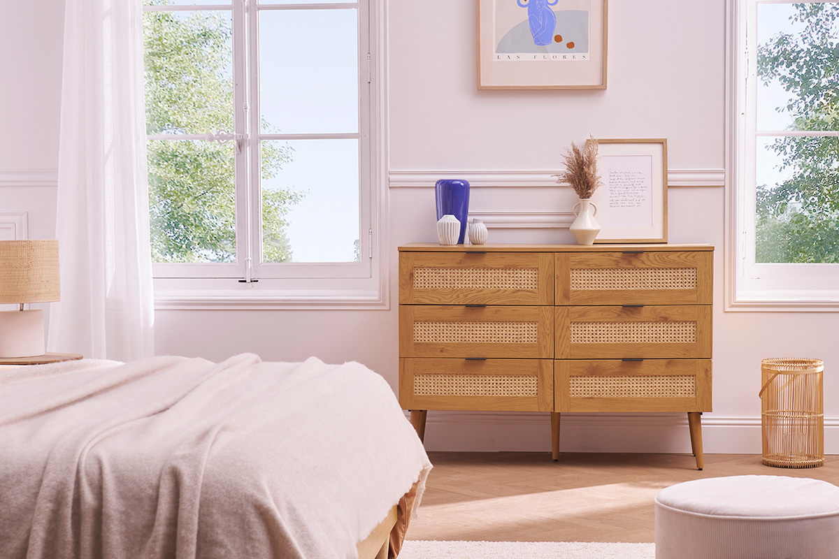 Commode finition bois clair, cannage en rotin et m�tal noir 6 tiroirs L120 cm MANILLE