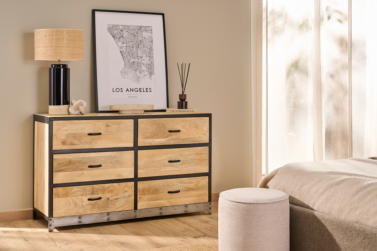 Commode industrielle en bois manguier massif et m�tal noir 6 tiroirs L130 cm INDUSTRIA