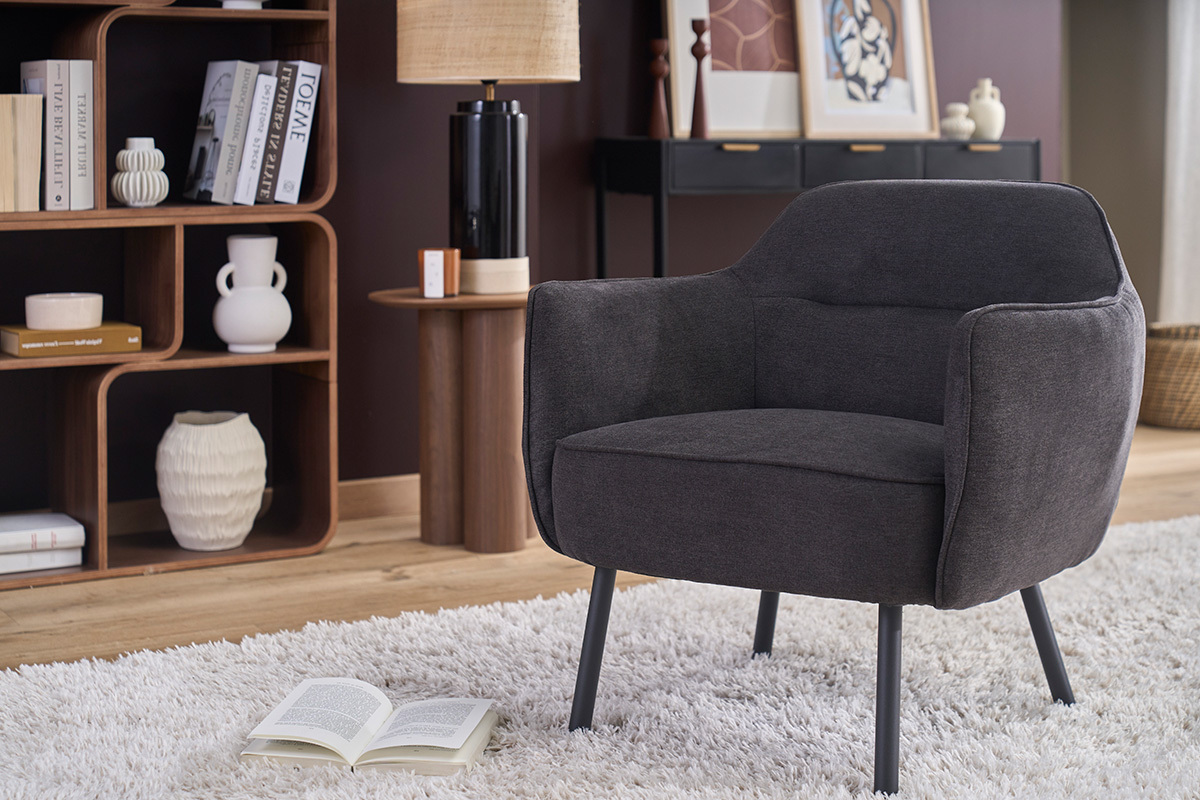 Fauteuil design en tissu effet velours gris fonc� et m�tal noir LAURENS