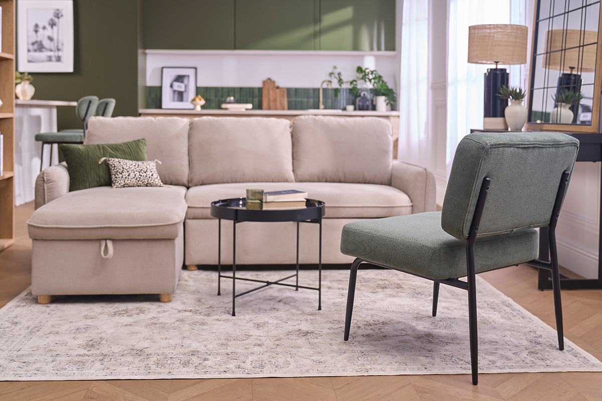 Fauteuil en tissu chenille vert kaki et m�tal noir VEDANA