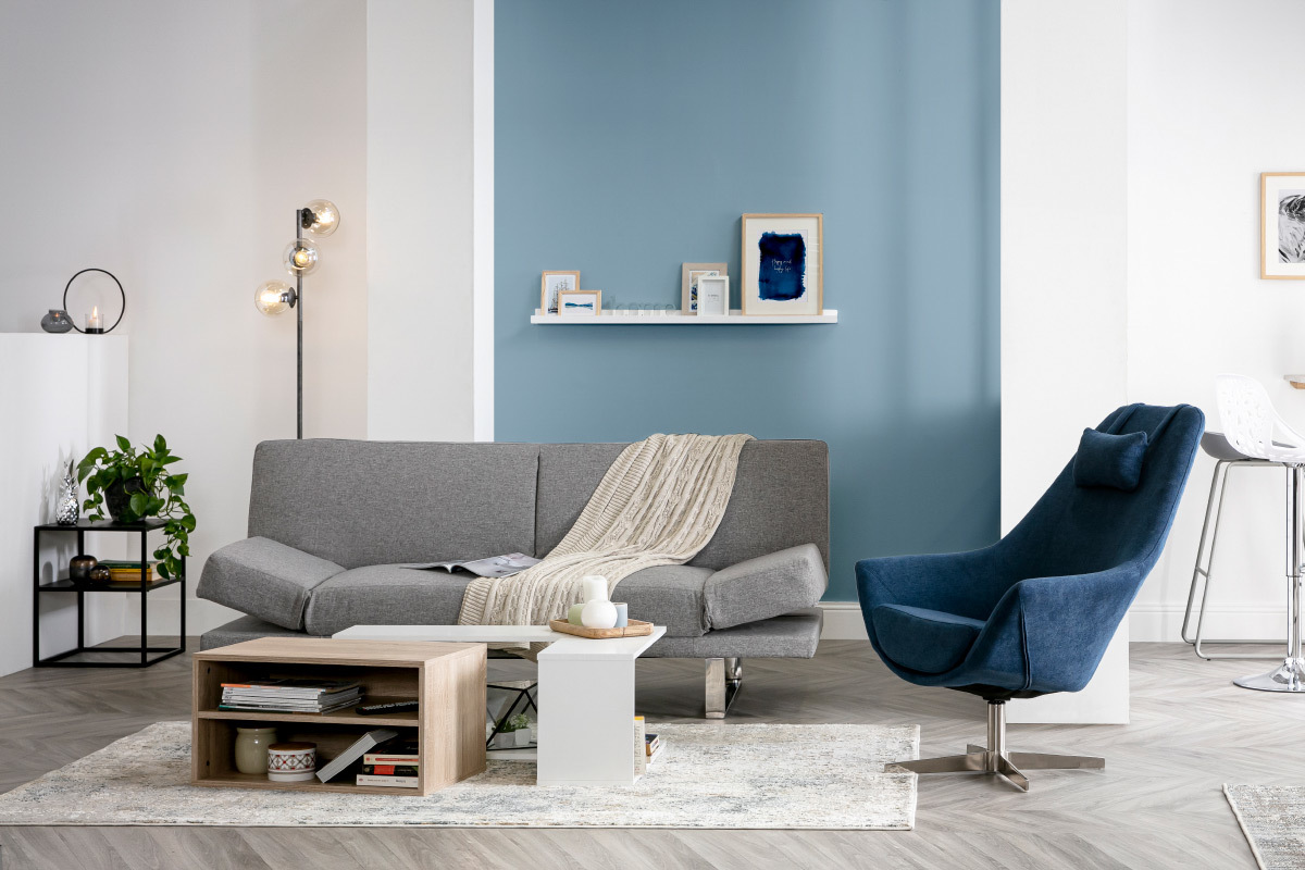 Fauteuil pivotant design en tissu bleu et mtal noir AMADEO