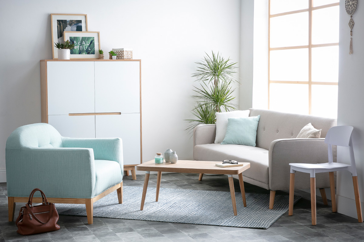 Fauteuil scandinave menthe � l'eau et bois MARY