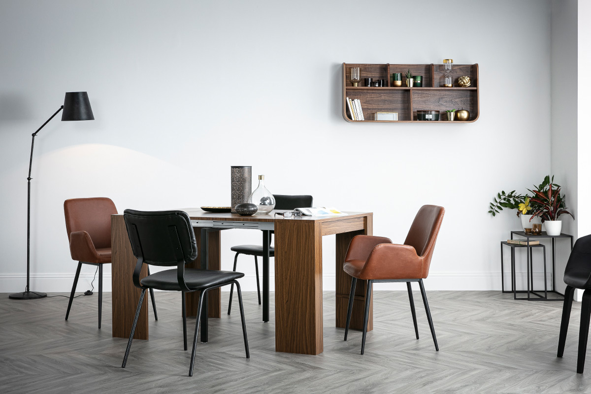 Fauteuils vintage marron clair avec pieds m�tal noirs (lot de 2) TIKA