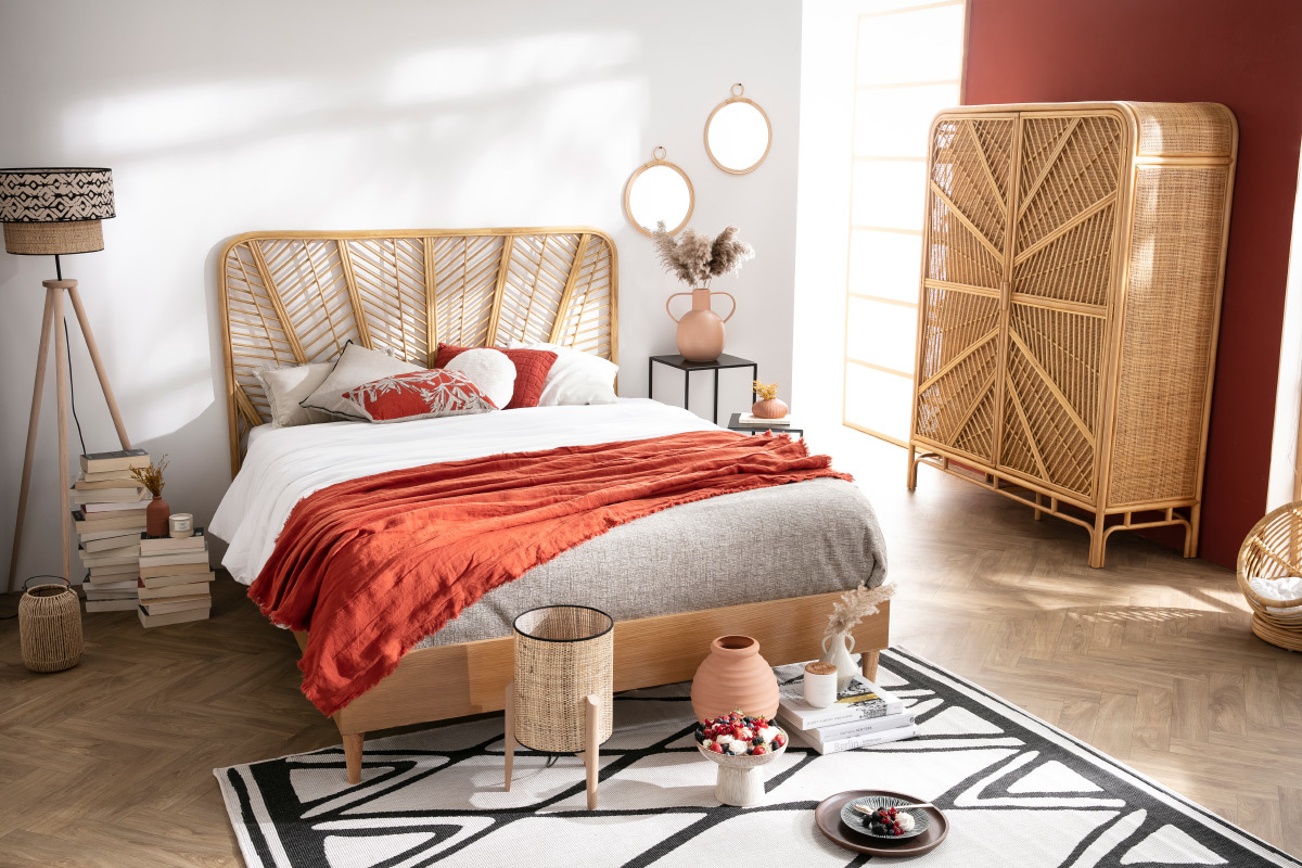 Lampadaire avec abat-jour bi-matire en jute naturel, tissu imprim noir et beige et bois clair massif H162 cm ZAZA