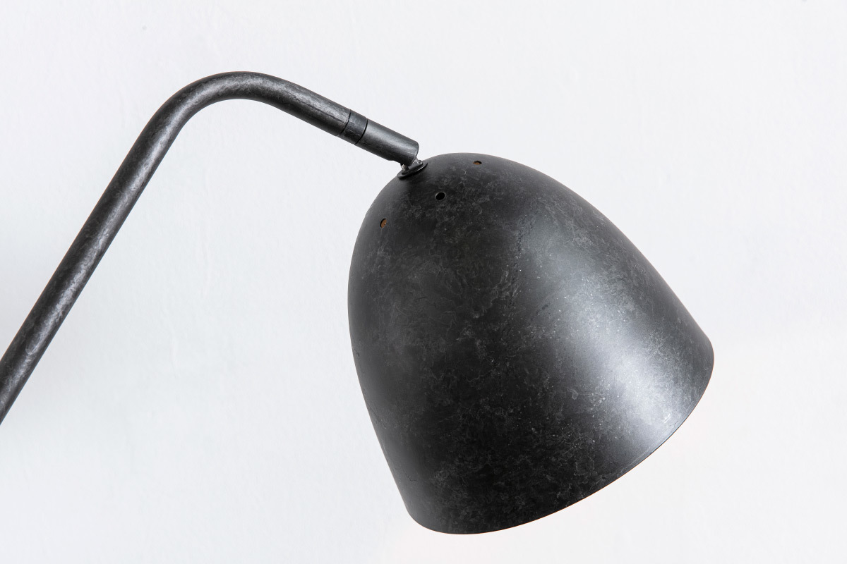 Lampadaire design trpied en mtal anthracite TRYO