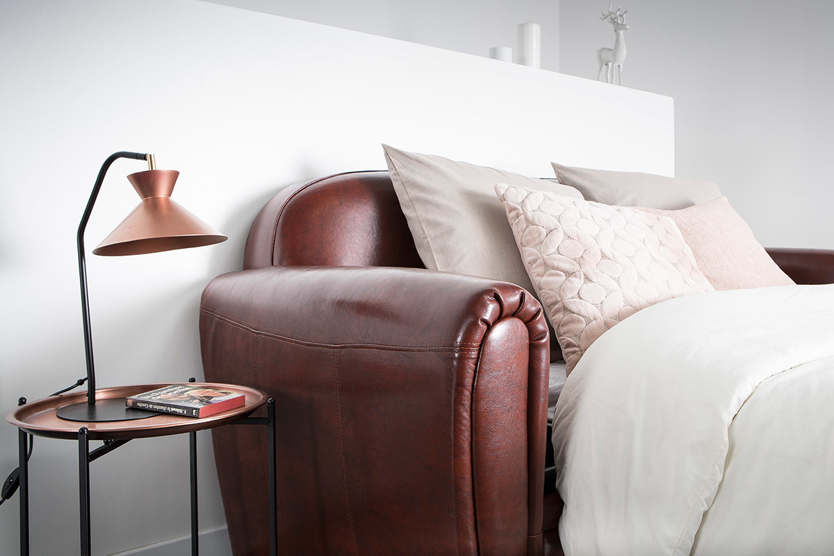 Lampe � poser design acier cuivr� LEEDS