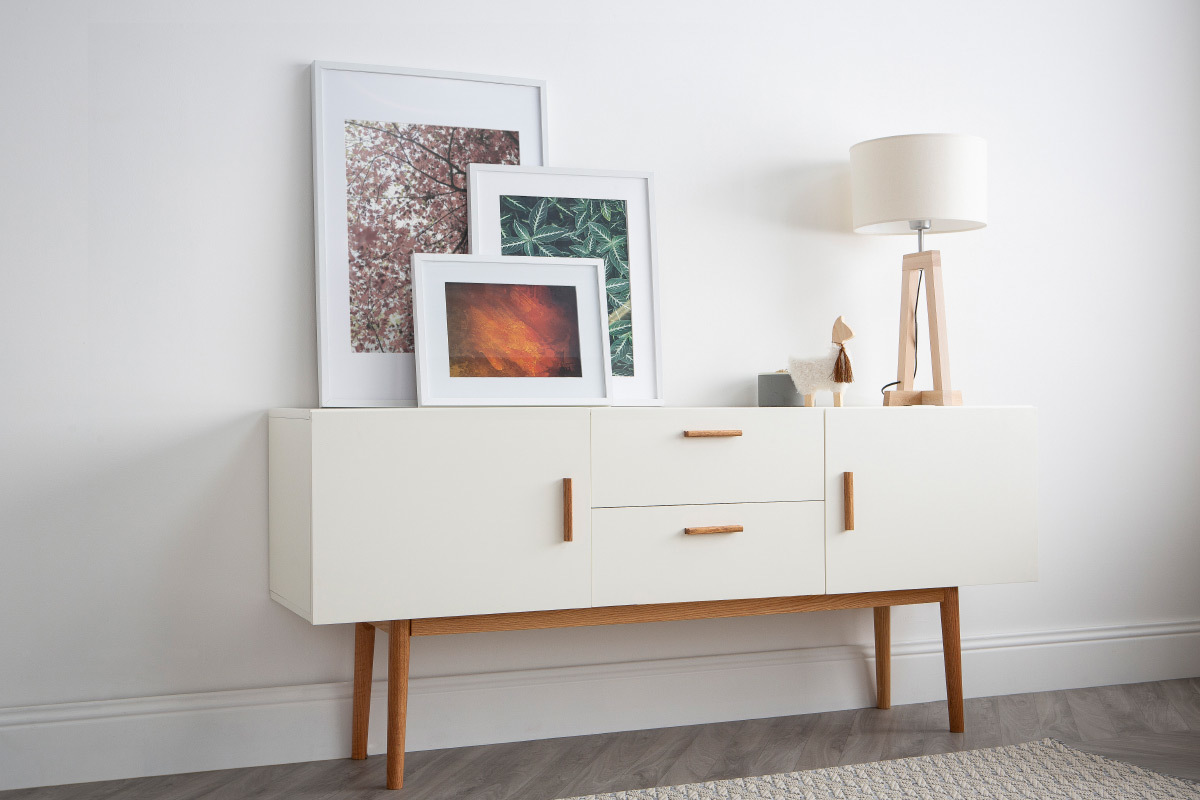 Lampe � poser design pied bois naturel MANON