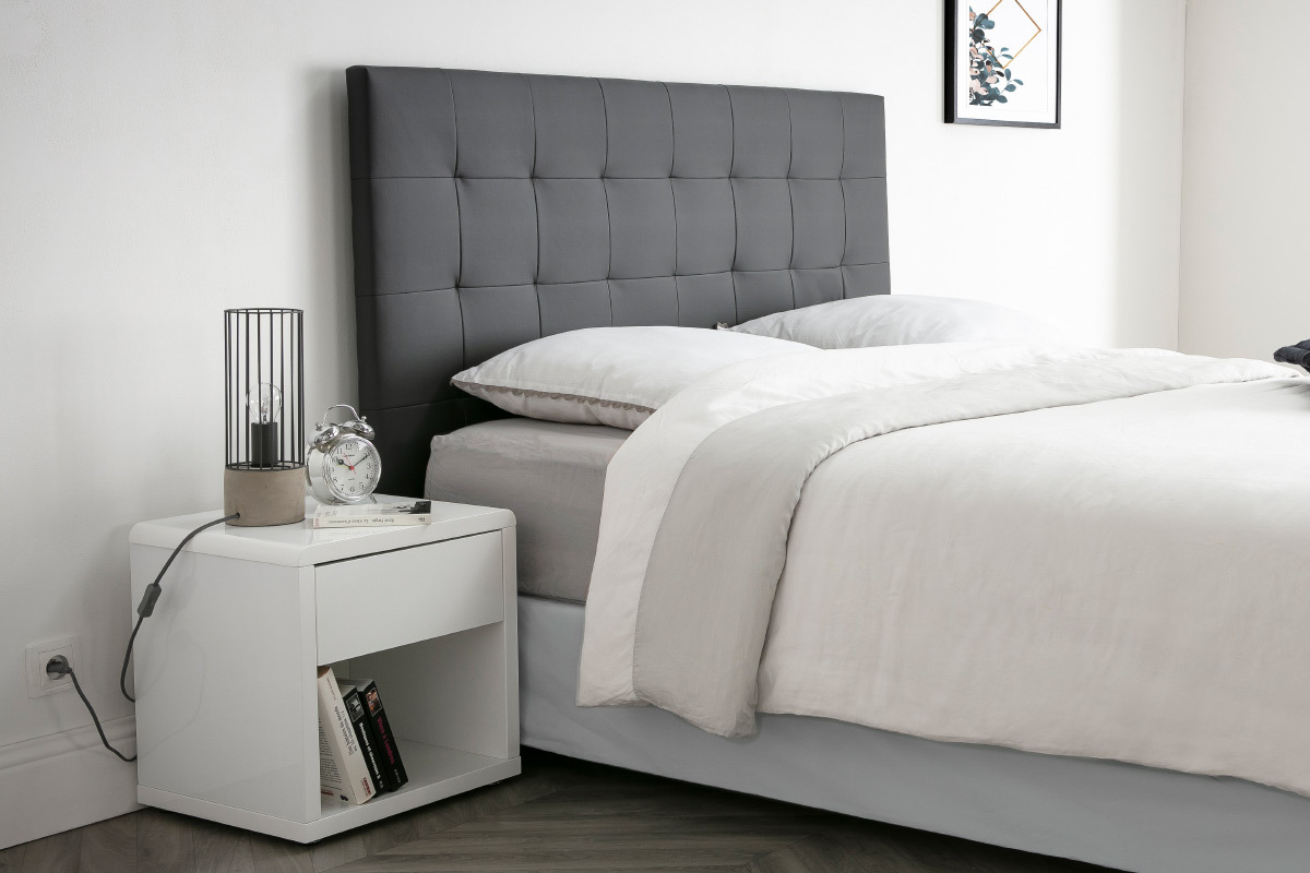 Lampe  poser industrielle en mtal base ciment CONCRETE