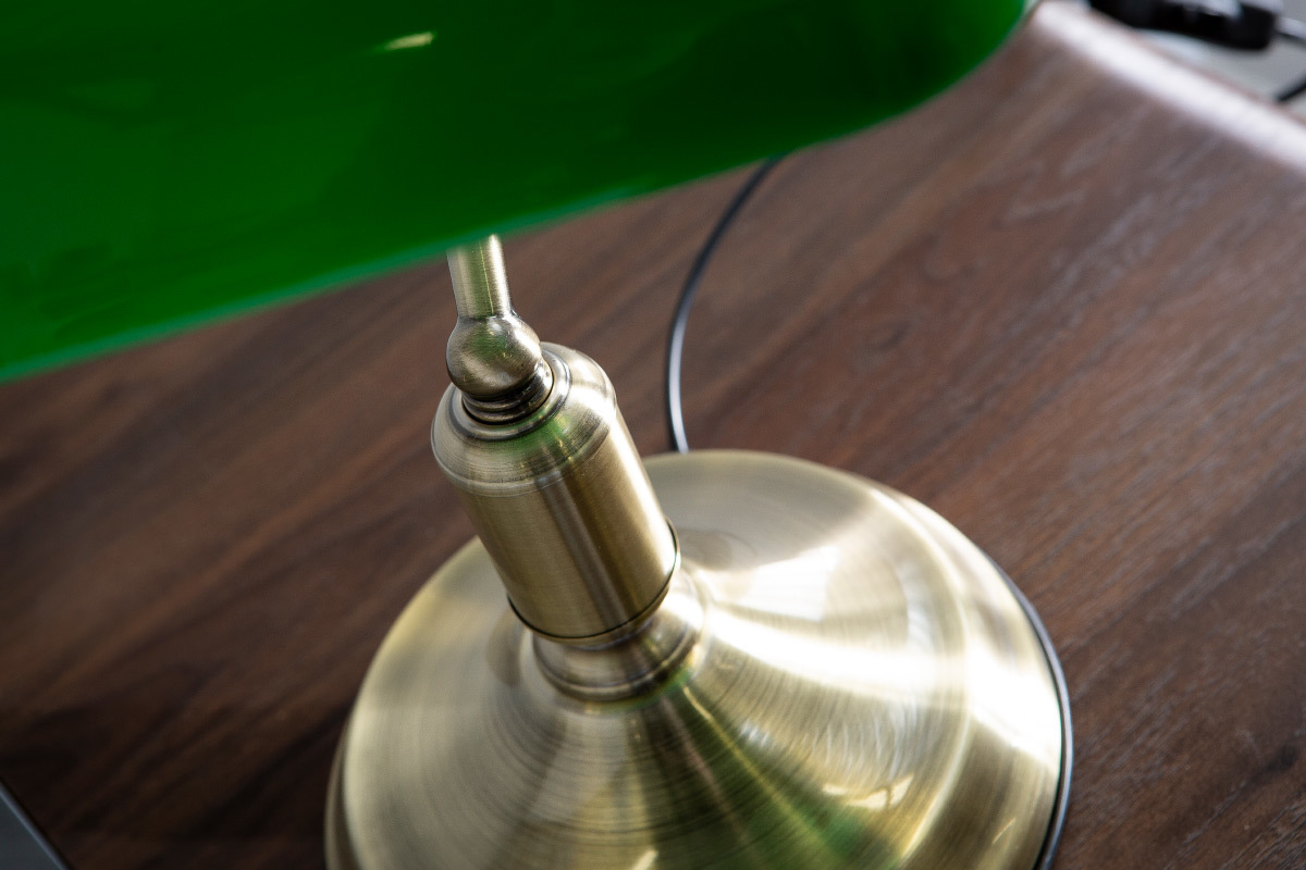 Lampe � poser m�tal laiton et verre laqu� vert SCRITTO