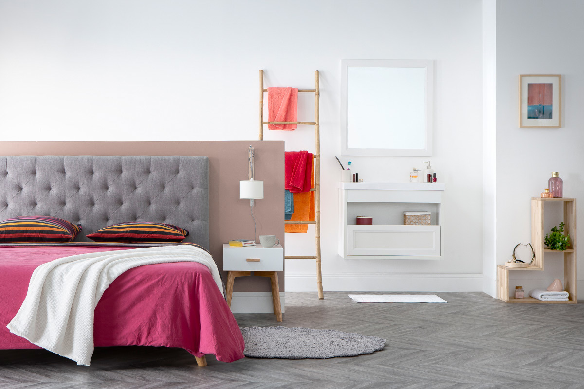 Meuble de salle de bains suspendu avec vasque, miroir et rangement bois RIVER