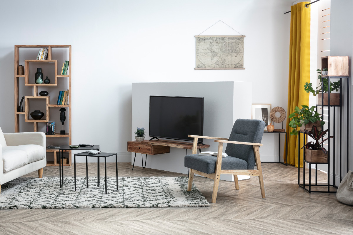 Meuble TV en bois d'acacia et m�tal noir PINA