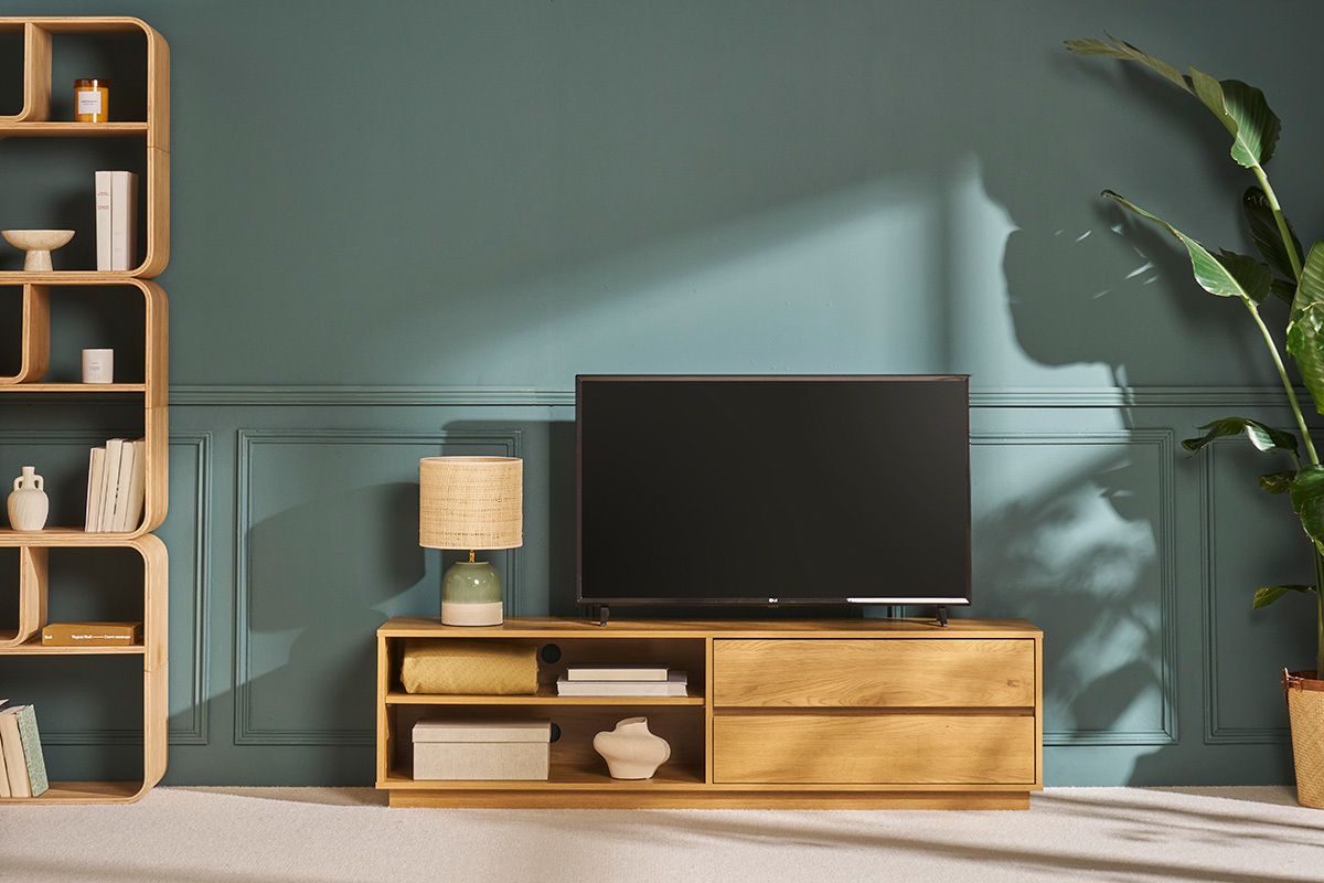 Meuble TV finition bois clair chne 2 tiroirs L160 cm MADERO