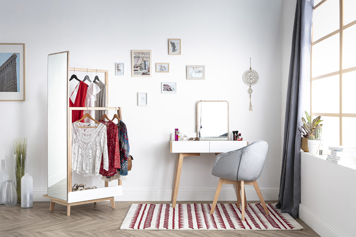 Portant � v�tements avec miroir bois clair et blanc TAYA