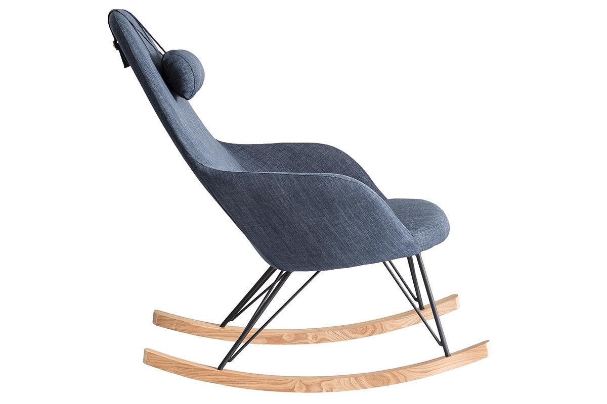 Rocking chair en tissu bleu jean avec pieds m�tal et fr�ne JHENE
