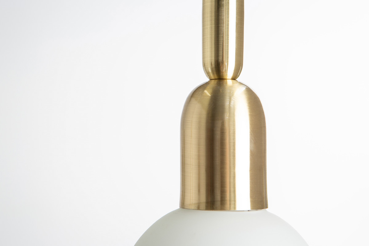 Suspension design m�tal laiton et globe verre BULB