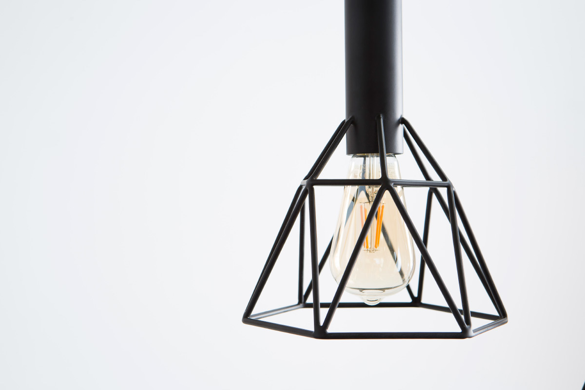 Suspension design multiple m�tal noir DIAMANT