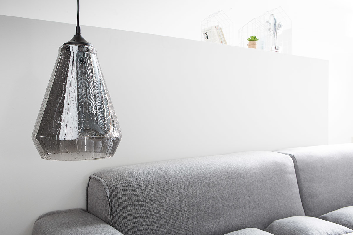 Suspension design verre fum� effet gouttes DROP