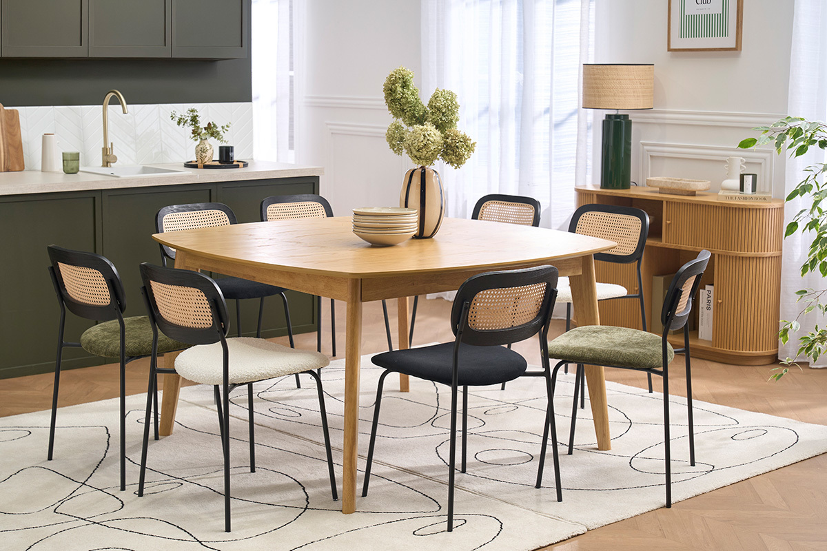 Table � manger carr�e scandinave bois clair ch�ne L140 cm LEENA