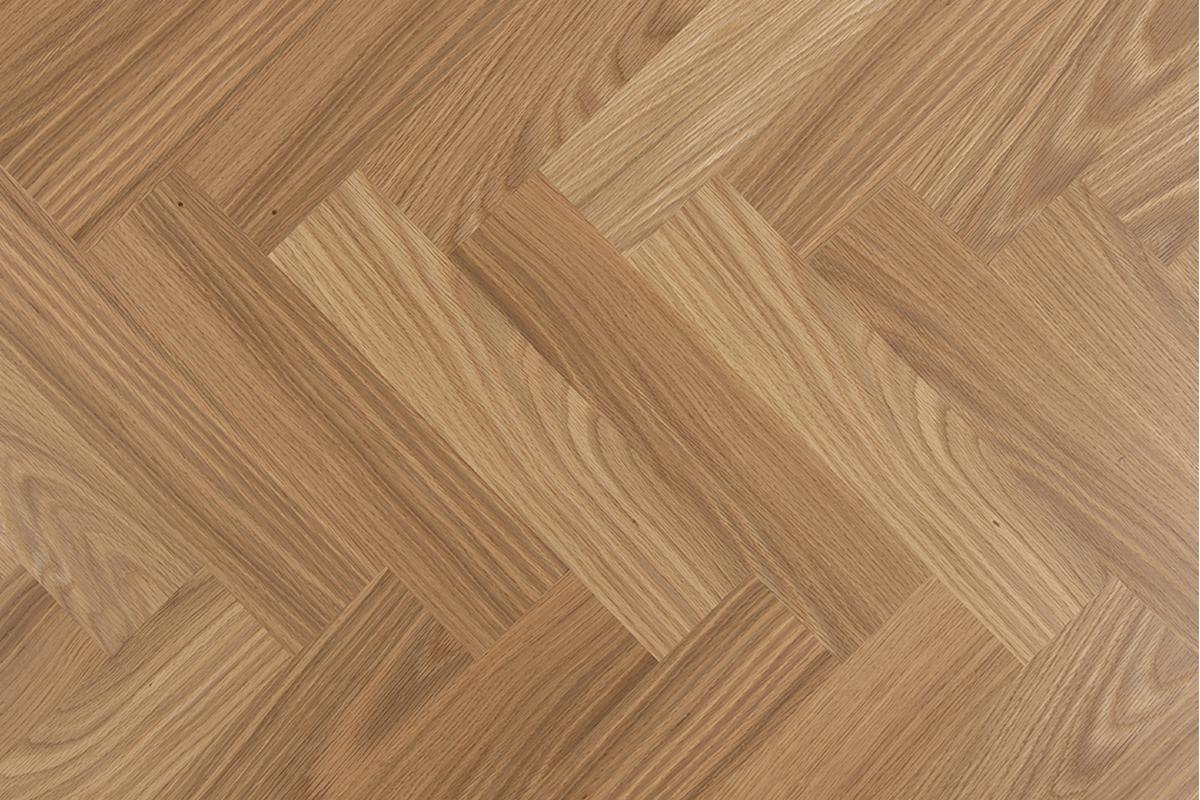 Table � manger motif chevron finition ch�ne et pieds noirs TRAVIS