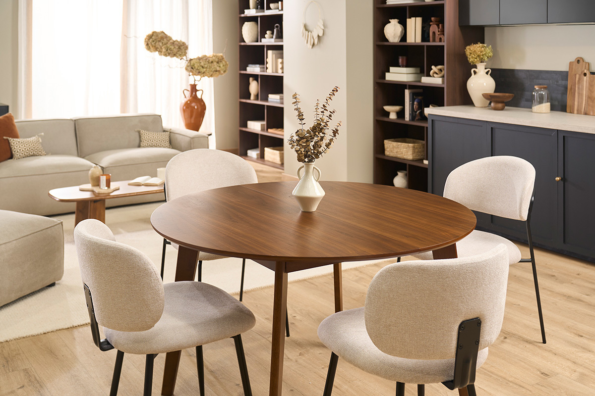 Table � manger ronde extensible finition noyer L120-150 cm LEENA