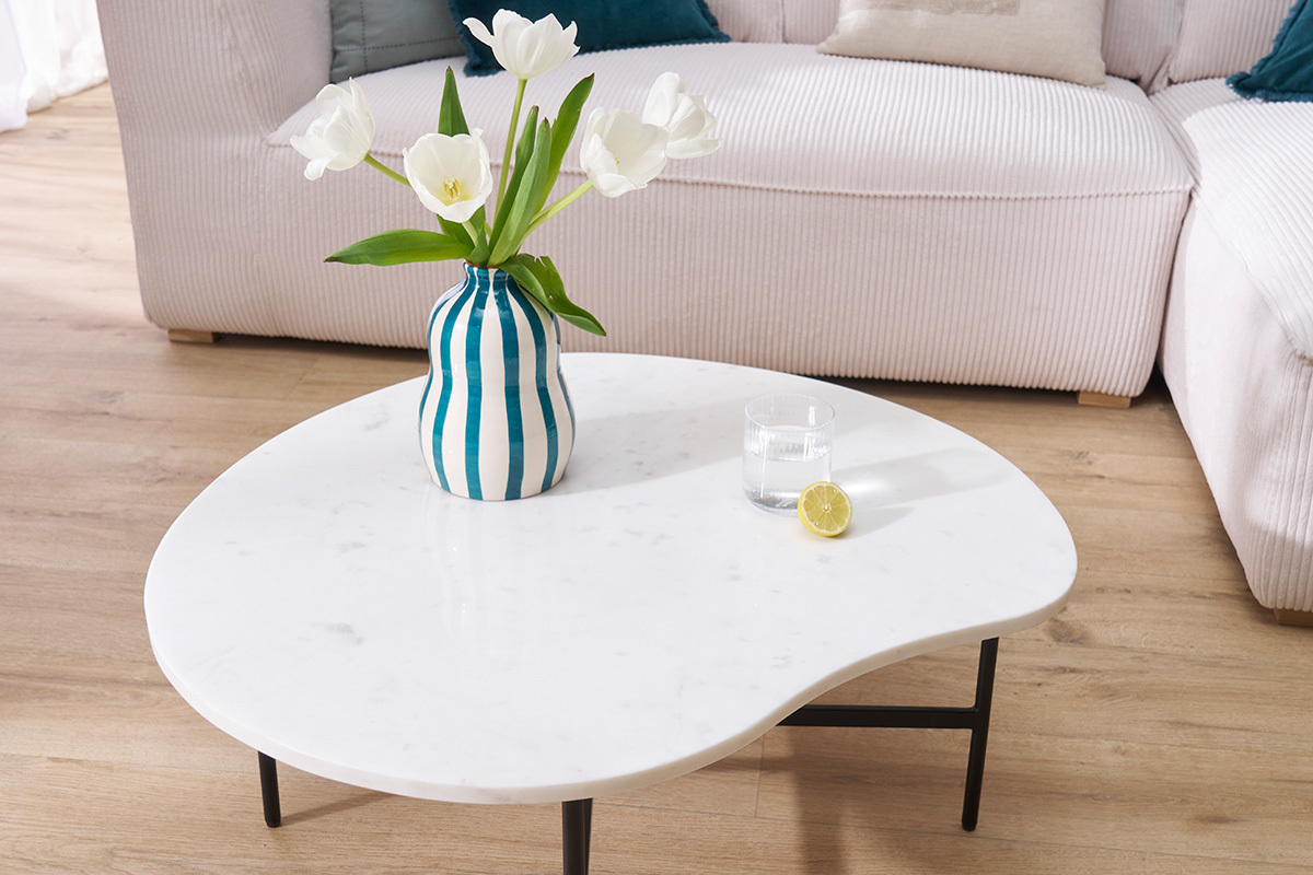 Table basse design en marbre blanc et mtal noir L80 cm SASSO